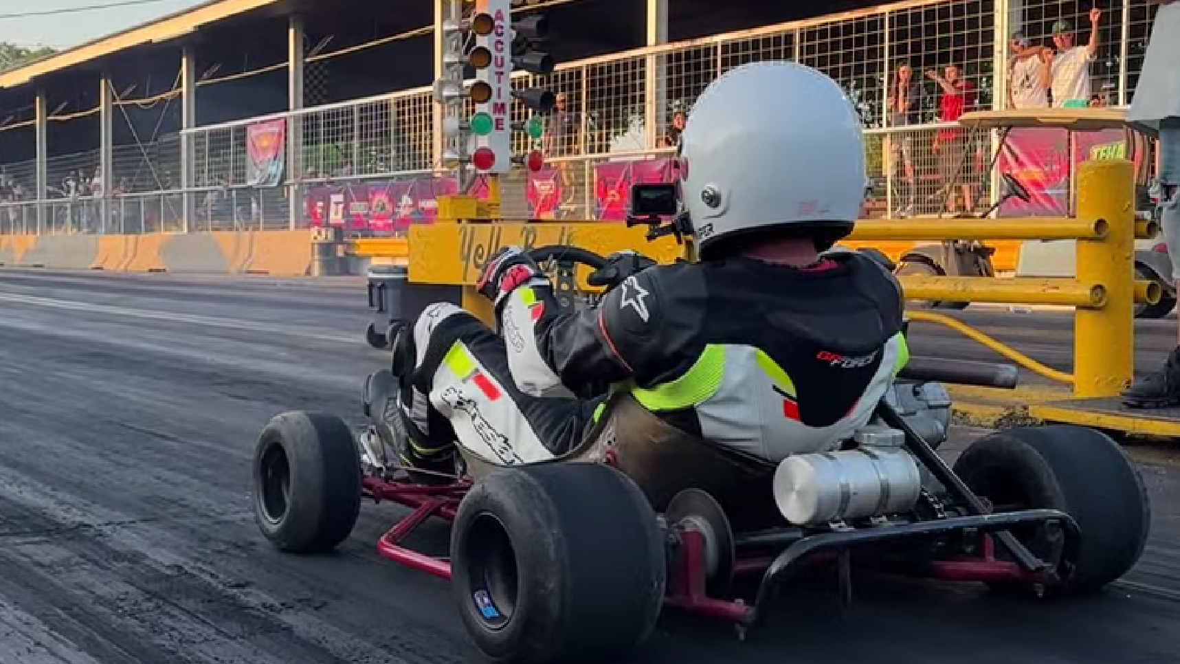 Dukarti drag race start line. - Cars and Cameras/YouTube